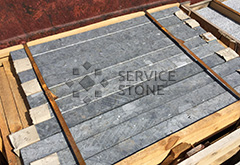 Бордюр ГП5 200х80хL из украинского лабрадорита